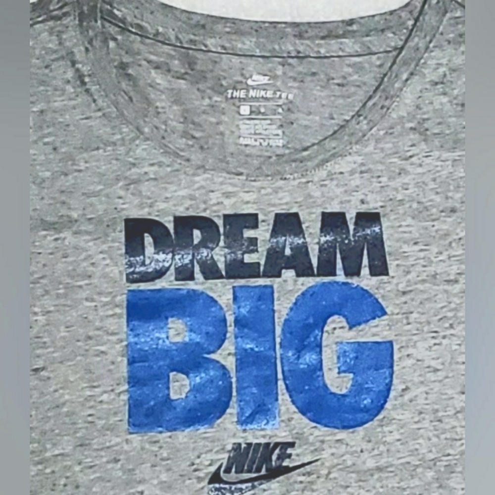 ♦️NIKE Athletic Cut Bundle of Tee's♦️ - Picture 3 of 5